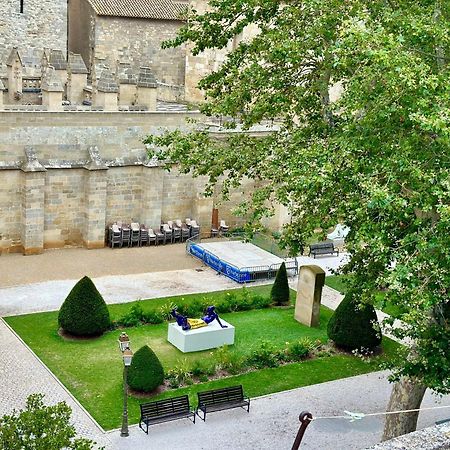 Tresors De La Cathedrale, Maison De Ville Sur 4 Niveaux 나르본 외부 사진