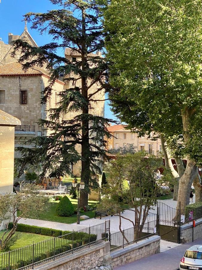 Tresors De La Cathedrale, Maison De Ville Sur 4 Niveaux 나르본 외부 사진
