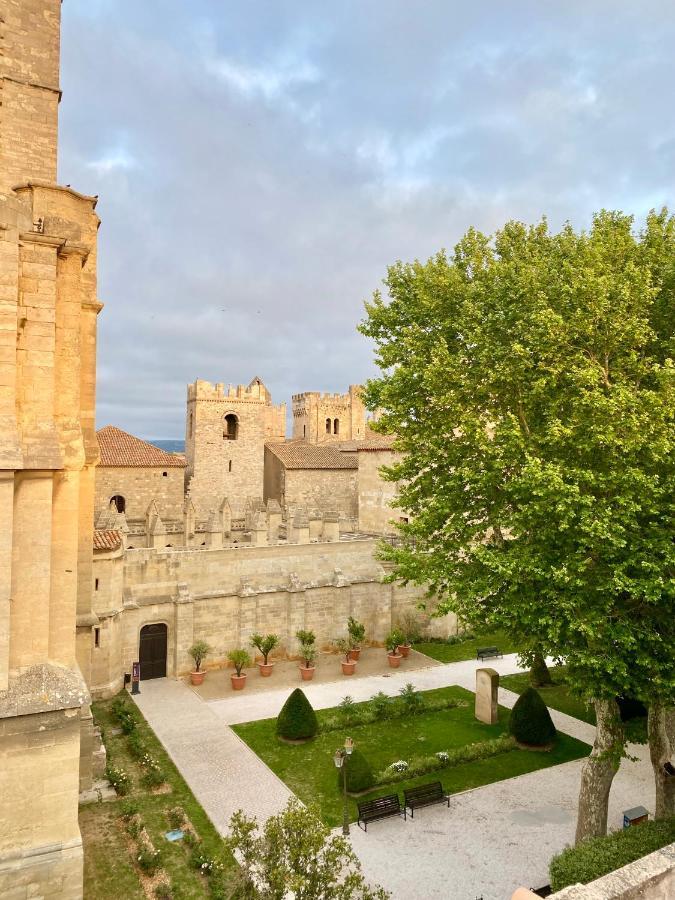 Tresors De La Cathedrale, Maison De Ville Sur 4 Niveaux 나르본 외부 사진